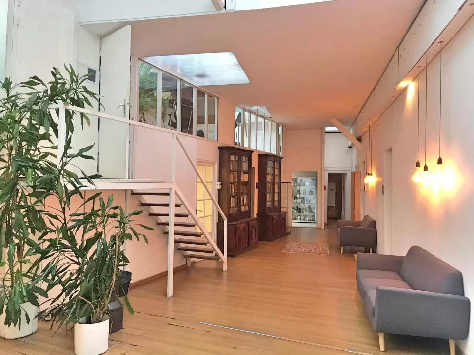 Bureau fermé  idéal pour votre activité professionnelle à Paris
